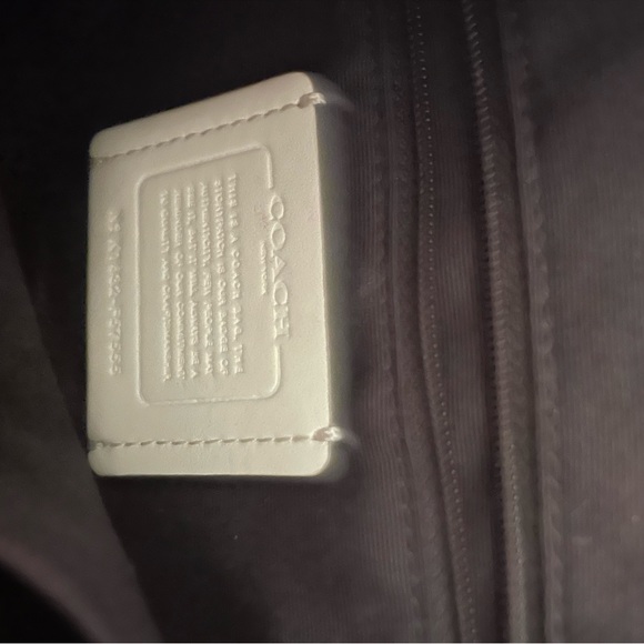 White Coach Revel Bag Style Top Handle Purse - Picture 6 of 7